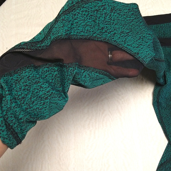 🔥 Lululemon leggings, size 6 - Picture 5 of 11